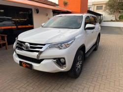 TOYOTA Hilux SW4 2.7 16V 4P FLEX SRV 7 LUGARES AUTOMTICO