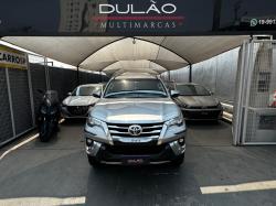 TOYOTA Hilux SW4 2.8 16V 4P SRX 4X4 7 LUGARES TURBO DIESEL AUTOMTICO