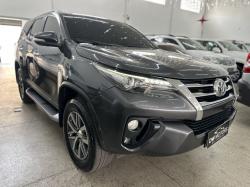 TOYOTA Hilux SW4 2.8 4P SRX 4X4 TURBO DIESEL AUTOMTICO