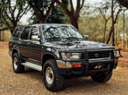 TOYOTA Hilux SW4 2.8 4P 4X4 TURBO DIESEL