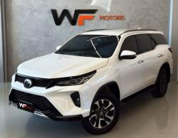 TOYOTA Hilux SW4 2.8 16V 4P SRX PLATINUM 4X4 7 LUGARES TURBO DIESEL AUTOMTICO