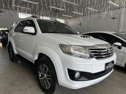 TOYOTA Hilux SW4 3.0 V6 12V 4P SRV TURBO DIESEL AUTOMTICO