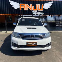 TOYOTA Hilux SW4 3.0 16V 4P SRV 4X4 TURBO DIESEL AUTOMTICO