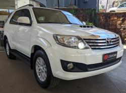 TOYOTA Hilux SW4 3.0 16V 4P SRV 4X4 TURBO DIESEL AUTOMTICO