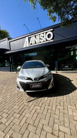 TOYOTA Yaris Hatch 1.3 16V 4P FLEX XL MULTIDRIVE AUTOMTICO CVT