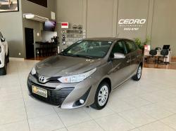 TOYOTA Yaris Hatch 1.3 16V 4P FLEX XL MULTIDRIVE AUTOMTICO CVT