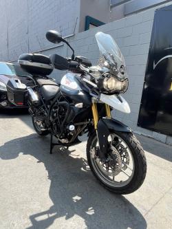 TRIUMPH Tiger 800 