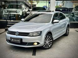 VOLKSWAGEN Jetta 2.0 4P TSI HIGHLINE 211 CV AUTOMTICO