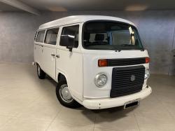 VOLKSWAGEN Kombi 1.4 FLEX STD 9 LUGARES