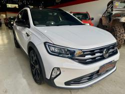 VOLKSWAGEN Nivus 1.0 4P FLEX 200 TSI HIGHLINE TURBO AUTOMÁTICO