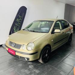 VOLKSWAGEN Polo Sedan 1.6 4P