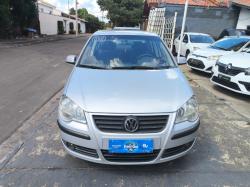 VOLKSWAGEN Polo Sedan 1.6 4P FLEX