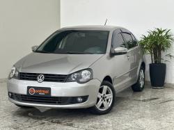 VOLKSWAGEN Polo Sedan 1.6 4P FLEX