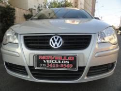 VOLKSWAGEN Polo Sedan 1.6 4P FLEX