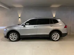 VOLKSWAGEN Tiguan 1.4 250 TSI TOTAL FLEX ALLSPACE COMFORTLINE TURBO AUTOMTICO TIPTRONIC