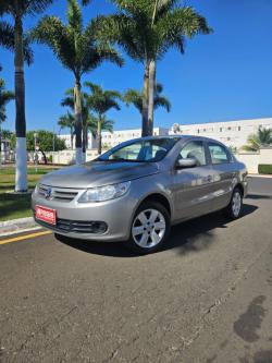 VOLKSWAGEN Voyage 1.0 4P FLEX