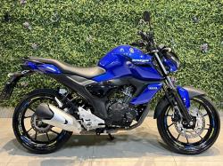 YAMAHA FZ 15 Fazer ABS