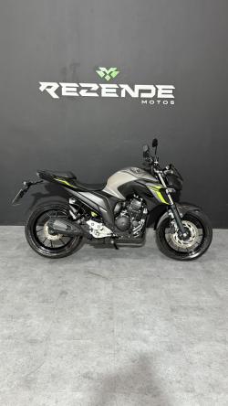 YAMAHA FZ 25 250 Fazer Flex 