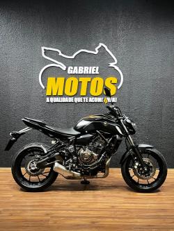 YAMAHA MT-07 700 ABS