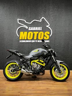 YAMAHA MT-07 700 ABS