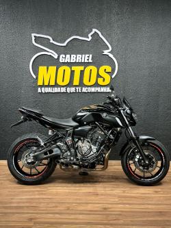 YAMAHA MT-07 700 ABS