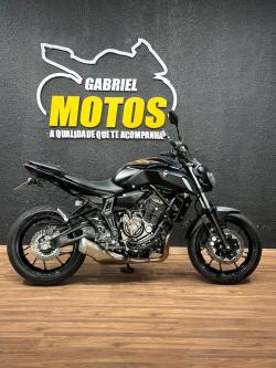 YAMAHA MT-07 700 ABS