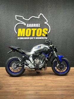 YAMAHA MT-07 700 ABS