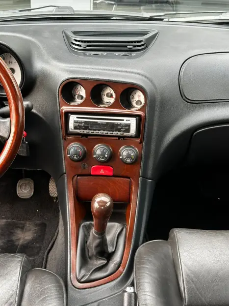 ALFA ROMEO 156 2.0 16V 4P AUTOMÁTICO, Foto 13 ALFA ROMEO 156 2.0 16V 4P AUTOMÁTICO, Foto 13