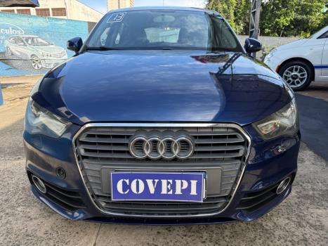 AUDI A1 1.4 16V TFSI ATRACTION S-TRONIC AUTOM�TICO, Foto 2