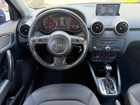 AUDI A1 1.4 16V TFSI ATRACTION S-TRONIC AUTOM�TICO, Foto 6
