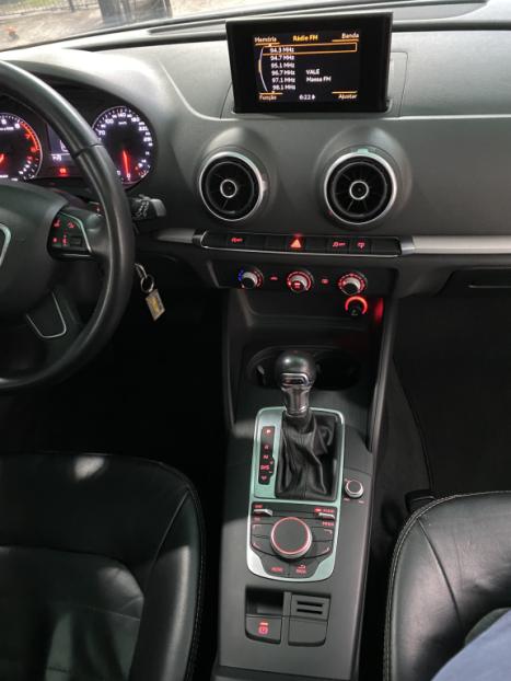 AUDI A3 1.4 16V 4P TFSI SPORTBACK S-TRONIC AUTOM�TICO, Foto 8