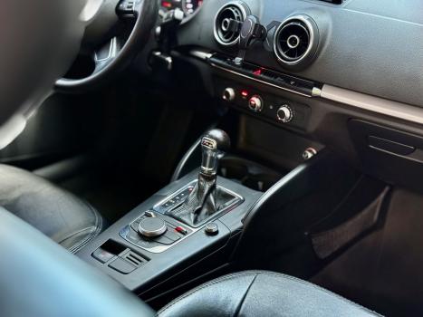 AUDI A3 1.4 16V 4P TFSI ATTRACTION S-TRONIC AUTOM�TICO, Foto 12