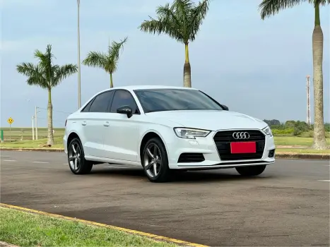 AUDI A3 Sedan 1.4 16V 4P TFSI ATTRACTION S-TRONIC AUTOMÁTICO, Foto 2 AUDI A3 Sedan 1.4 16V 4P TFSI ATTRACTION S-TRONIC AUTOMÁTICO, Foto 2