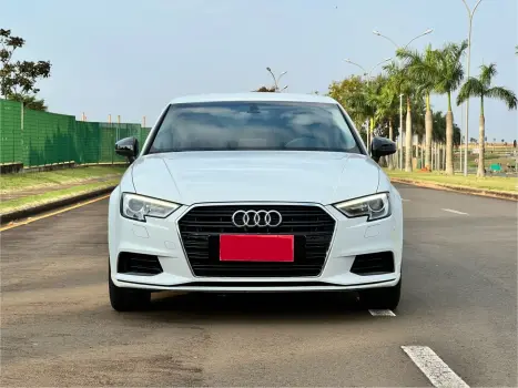 AUDI A3 Sedan 1.4 16V 4P TFSI ATTRACTION S-TRONIC AUTOMÁTICO, Foto 3 AUDI A3 Sedan 1.4 16V 4P TFSI ATTRACTION S-TRONIC AUTOMÁTICO, Foto 3