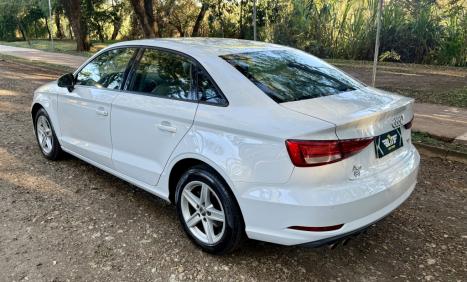 AUDI A3 Sedan 1.4 16V 4P TFSI S-TRONIC AUTOM�TICO, Foto 5