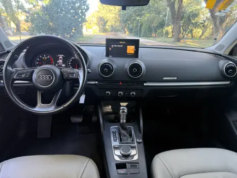 AUDI A3 Sedan 1.4 16V 4P TFSI S-TRONIC AUTOM�TICO, Foto 8