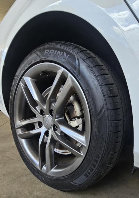 AUDI A4 1.8 4P TFSI AMABIENTE MULTITRONIC AUTOMTICO, Foto 9