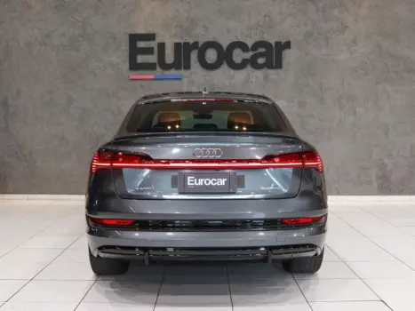 AUDI E-Tron , Foto 4