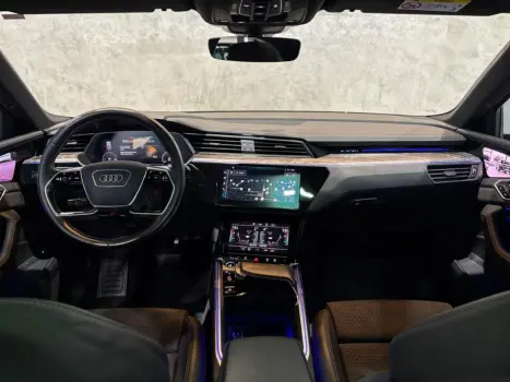AUDI E-Tron , Foto 16