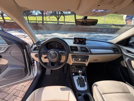 AUDI Q3 1.4 4P 35 TFSI PRESTIGE PLUS S-TRONIC AUTOM�TICO, Foto 9
