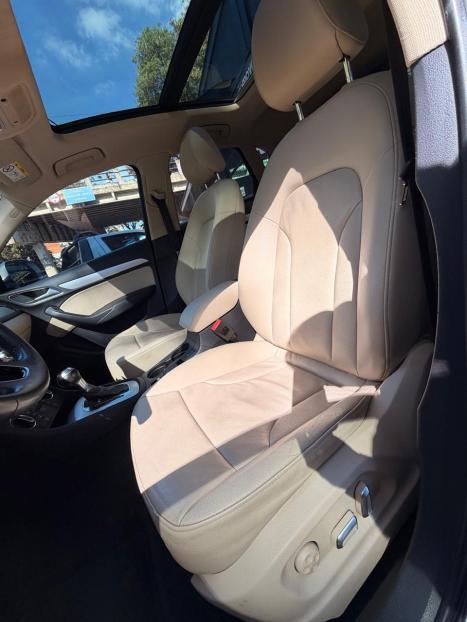 AUDI Q3 1.4 4P 35 TFSI PRESTIGE PLUS S-TRONIC AUTOM�TICO, Foto 10