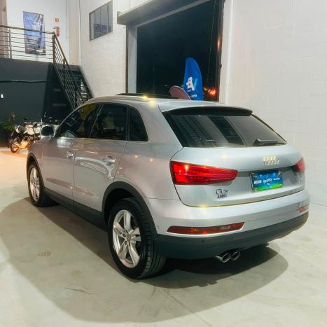 AUDI Q3 1.4 4P 35 TFSI PRESTIGE S-TRONIC AUTOM�TICO, Foto 6