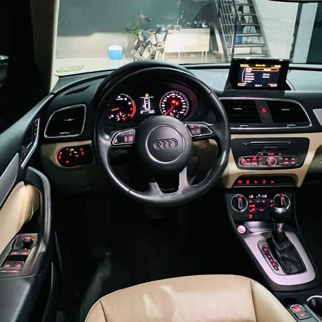AUDI Q3 1.4 4P 35 TFSI PRESTIGE S-TRONIC AUTOM�TICO, Foto 7