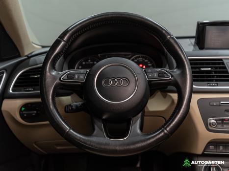 AUDI Q3 1.4 4P FLEX TFSI AMBIENTE S-TRONIC AUTOM�TICO, Foto 9