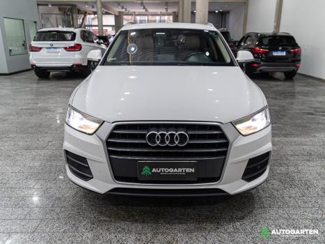 AUDI Q3 1.4 4P FLEX TFSI AMBIENTE S-TRONIC AUTOM�TICO, Foto 19