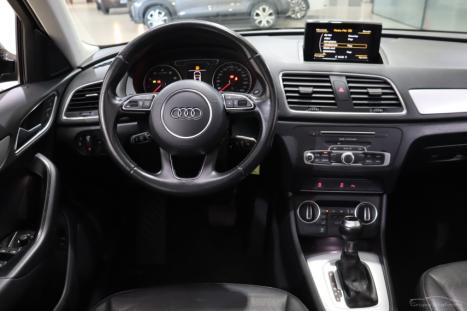 AUDI Q3 1.4 4P FLEX TFSI AMBIENTE S-TRONIC AUTOM�TICO, Foto 5