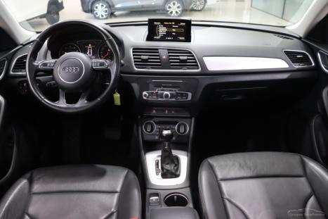 AUDI Q3 1.4 4P FLEX TFSI AMBIENTE S-TRONIC AUTOM�TICO, Foto 6