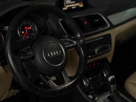 AUDI Q3 1.4 4P FLEX TFSI S-TRONIC AUTOM�TICO, Foto 6
