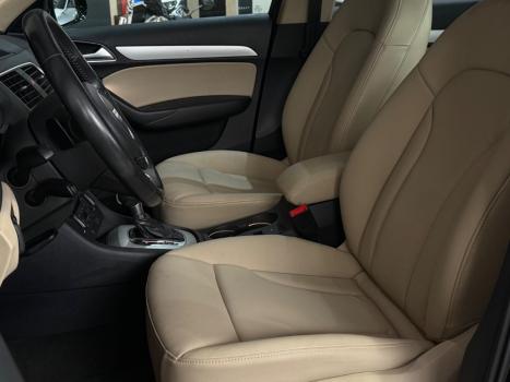 AUDI Q3 1.4 4P FLEX TFSI S-TRONIC AUTOM�TICO, Foto 9