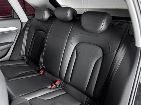 AUDI Q3 1.4 4P TFSI ATTRACTION S-TRONIC AUTOM�TICO, Foto 9